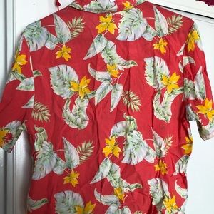 Tropical button crop shirt